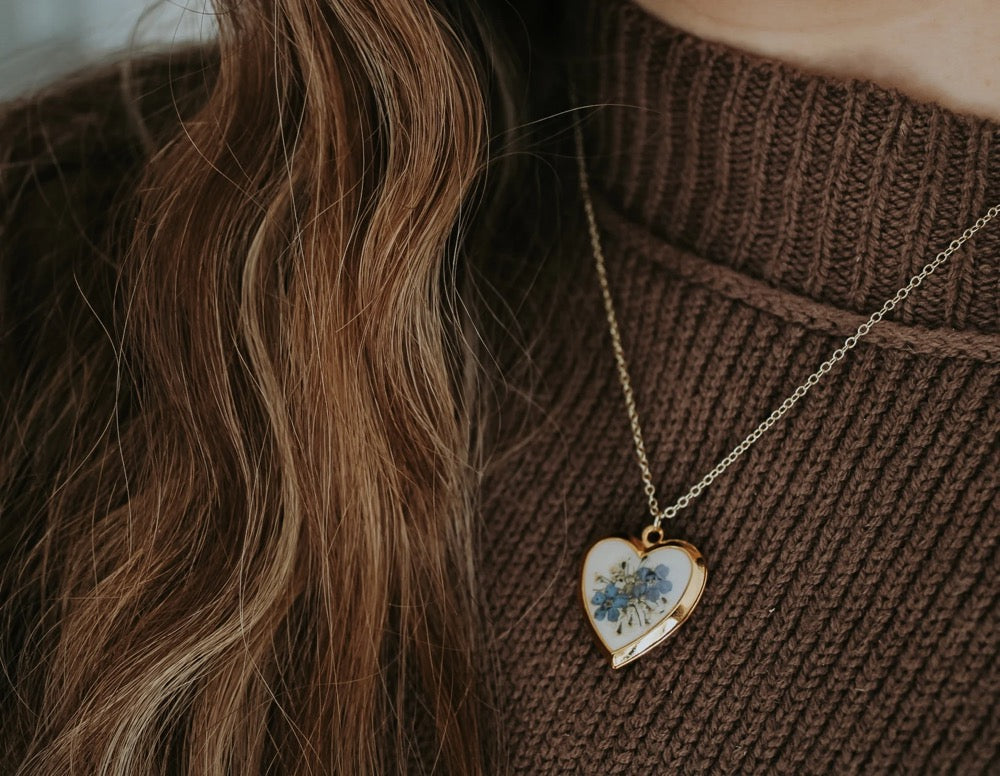 Forget-Me-Not Locket Necklace | Resin Heart, Dried Wildflower Jewelry