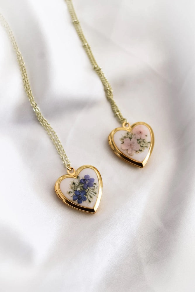 Forget-Me-Not Locket Necklace | Resin Heart, Dried Wildflower Jewelry